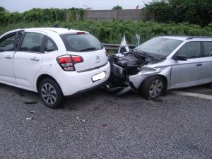 Zwei der beteiligten Fahrzeuge