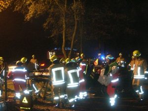 Abtransport des verletzten Fahrers