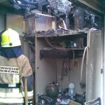 Brandwohnung mit Durchbrand ins Dach