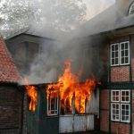 Brandentwicklung noch vor Eintreffen der ersten Feuerwehrkräfte.