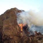 Das Feuer muss schon viel Stunden "gelauert" haben, bevor es von Außen zu sehen war