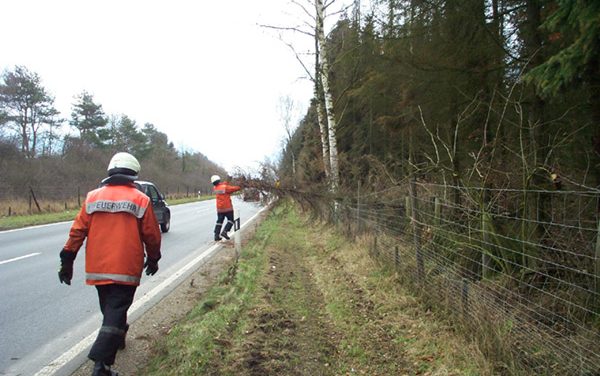 div. Unwetterschäden