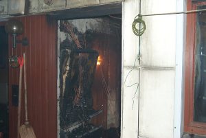 Durch das Feuer wurde das komplette Inventar des Raumes zerstört