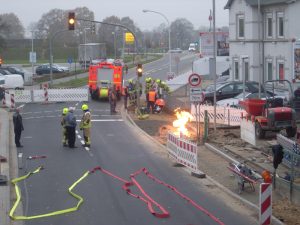 Bürgersteig brennt