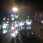 Vor der Tür wird auf "Feuer aus" gewartet