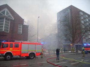 Die Friedrich-Ebert-Strasse musste voll gesperrt werden.