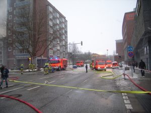 Die Wasserversorgung erfolgte über in die Strasse eingebaute Unterflurhydranten, die sich in der Nähe befanden.