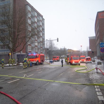 Die Wasserversorgung erfolgte über in die Strasse eingebaute Unterflurhydranten, die sich in der Nähe befanden.