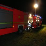 Über eine Wiese konnte dicht an die Brandstelle vorgerückt werden