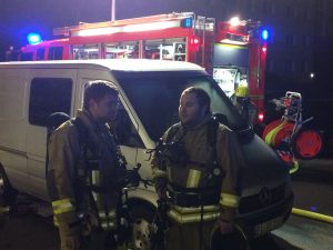 Atemschutzgeräteträger nach ihrem Einsatz