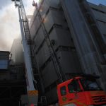 Brandbekämpfung mit Hubrettungsgeräten