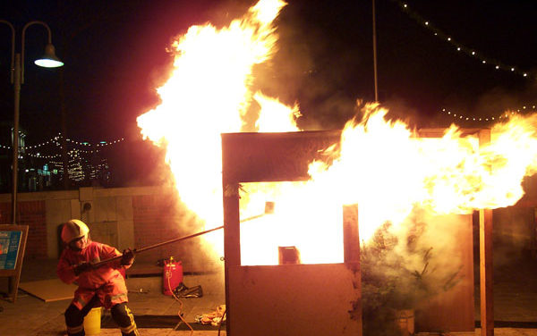Weihnachtsmarkt mit der Feuerwehr
