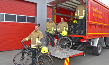 Fahrradstaffel der Feuerwehr der Stadt Pinneberg geht in Dienst