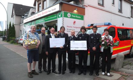 Tombola zu Gunsten der Jugendfeuerwehr Pinneberg