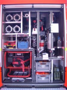 Geräteraum G2 vorn rechts (teilbeladen)