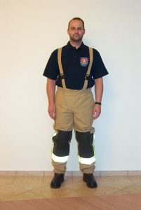Hose (vorne)