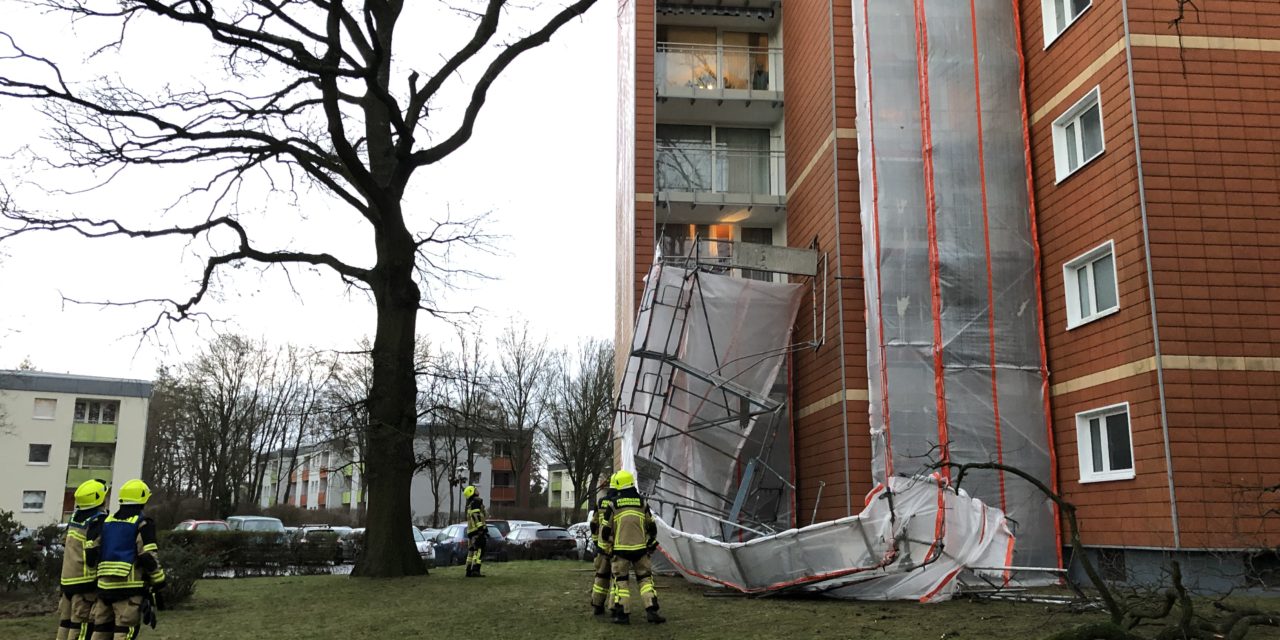 Droht Gerüst einzustürzen