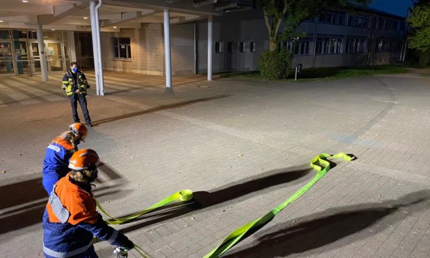 Jugendfeuerwehrdienst mit AHA