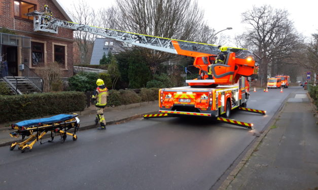 Personenrettung mit der Drehleiter
