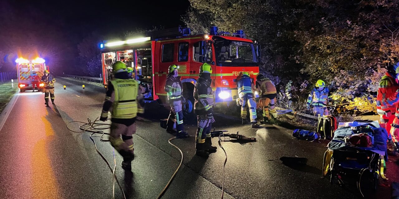 Verkehrsunfall – PKW im Graben
