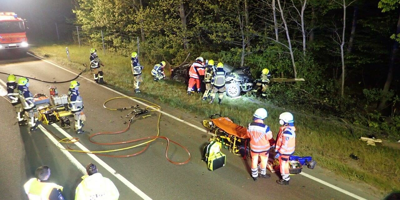Verkehrsunfall mit Menschenleben in Gefahr