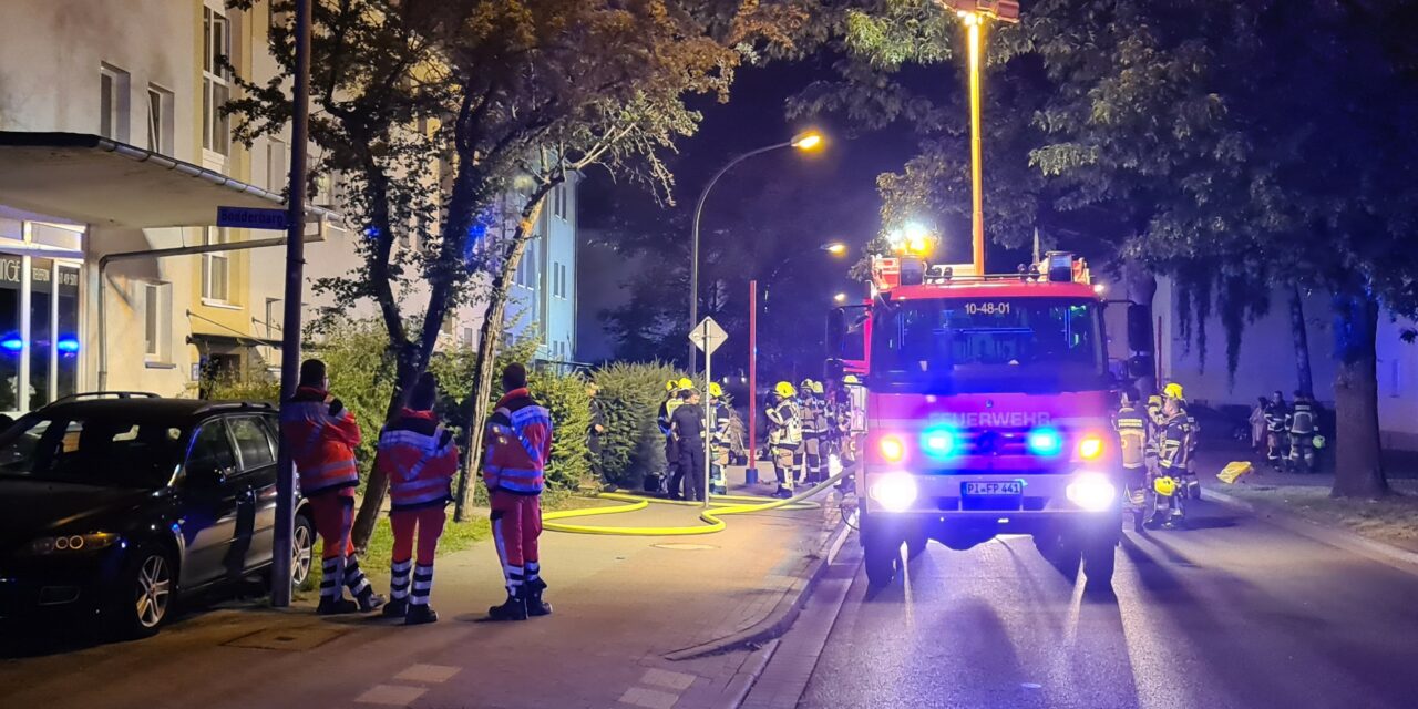 Kellerbrand in Mehrfamilienhaus
