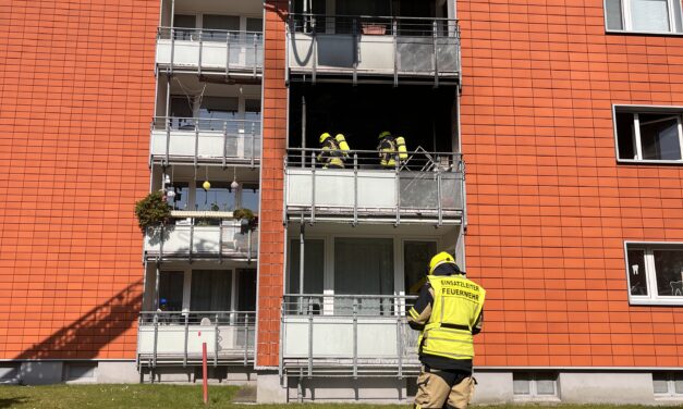 Feuer in Wohnung im ersten Obergeschoß