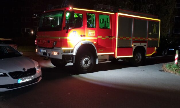 Notfall Tür verschlossen mit Hindernissen