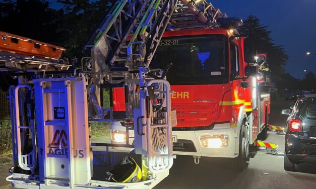 Patientenrettung mit der Drehleiter