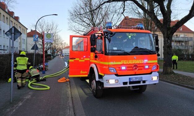 Feuermeldung aus Mehrfamilienhaus