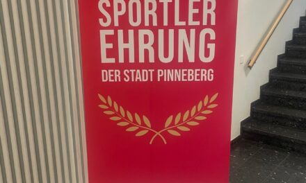 Brandschutzwache bei Sportlerehrung der Stadt Pinneberg
