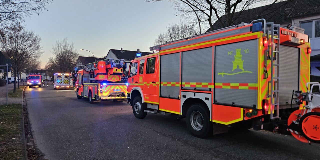 Feuer mit Menschenleben in Gefahr