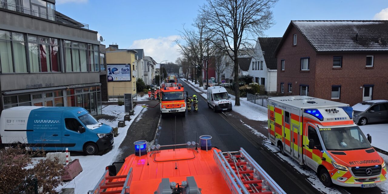 Rauchentwicklung aus Keller