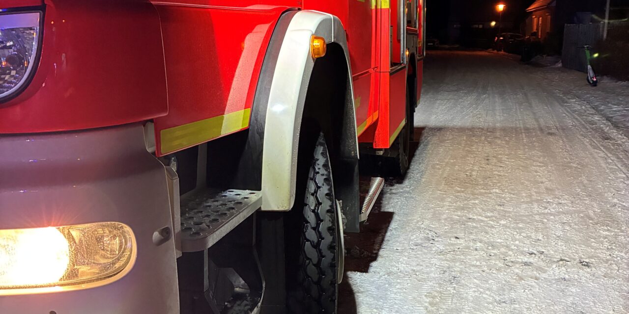 Funkenflug aus Schornstein gemeldet